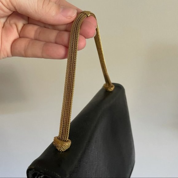 Vintage Black Clutch Gold Chain Detailing - Picture 7 of 16